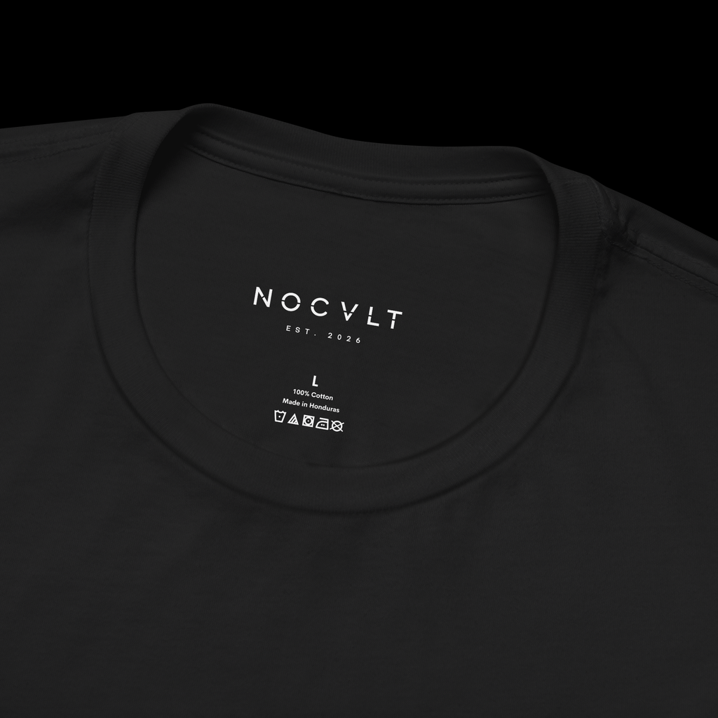 DARK ROSE EYE TEE